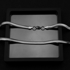 2026 New Simple <b>Titanium</b> Steel Snake <b>chain</b> Collarbone Necklace Silver Plated Popular Design Unisex's Necklaces Fashionable Jewel - Product Image 4