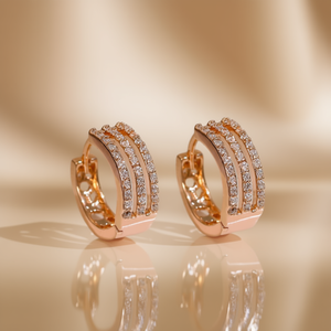 Orecchini a cerchio di lusso placcati oro rosa con cristalli e strass incastonati a canale per donna, da indossare tutti i giorni - Product Image 2