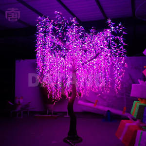 Guirlande lumineuse LED en forme de saule avec lumières douces et fluides pour la décoration extérieure de Noël, festivals, rues, places, centres commerciaux et complexes hôteliers - Product Image 1