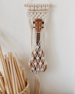 Supporto per Ukulele in macramè per montaggio a parete in cotone regalo fatto a mano Boho - Product Image 3