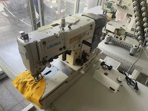 Macchina da Cucire Industriale Juki 781D Usata ad Alta Velocità per Asole Diritte con Trasmissione Diretta, Nuovo Modello 2022 - Product Image 2