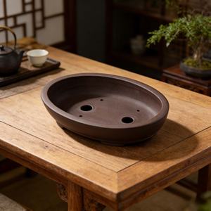 Maceta de Cerámica Verde Oliva Degradado con Orificio de Drenaje y Autorriego, Diseño Moderno Ecológico para Uso en Interiores/Exteriores - Product Image 1