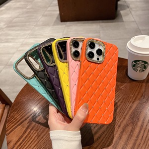 Fundas Traseras para Celular KINGSOUL de Lujo para Chicas, 16/15 Pro Max/14 Pro Max, TPU Antigolpes, Estilo Ins, Funda a Presión con Lente de Cámara con Diamantes - Product Image 2