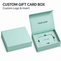 Emballage de carte de crédit en carton haut de gamme, boîte enveloppe rigide en carton de luxe avec doublure en éponge