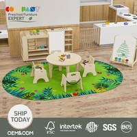 Table d'activités moderne en bois pour la crèche, l'atelier et la salle de classe des tout-petits