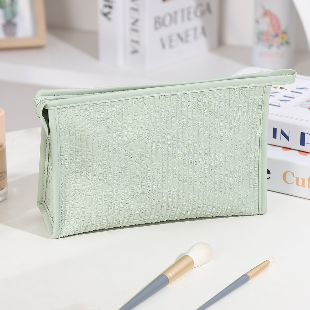 X-152 cream green