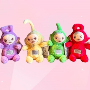 Porte-clés <span class=keywords><strong>Teletubbies</strong></span> en peluche de 10 cm (4 pouces) – Cadeaux promotionnels, petits charms, poupées, personnages de dessins animés – Vente en gros - Product Image 1