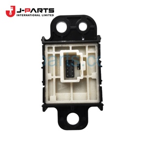 สวิตช์ชุดเบรกจอดรถสำหรับโตโยต้า HIACE LH103 1993-1998 84550-16060 - Product Image 3