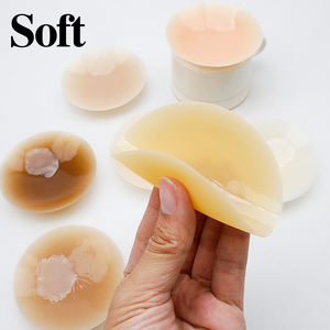 Matte <span class=keywords><strong>Silicone</strong></span> Pasties Reutilizáveis Peito Pétalas Adesivo Invisível Sexy Peito Mamilo Capa Coração Flor para Decoração Swimwear - Product Image 4