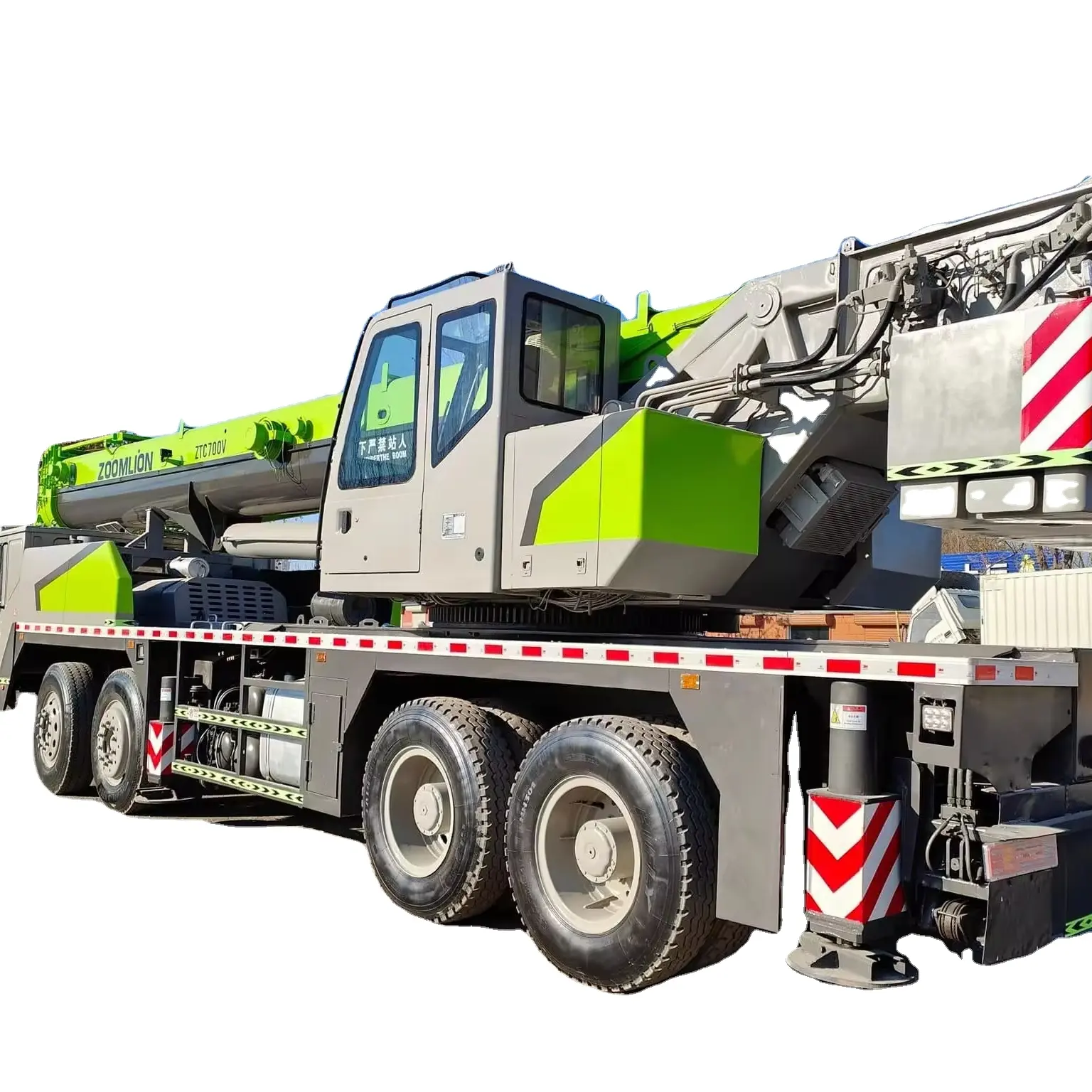 Zoomlion 70ton Mobile Truck Crane Ztc700A Engines Machinery