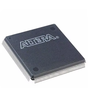 Famille de circuits intégrés FPGA Cyclone III GXT EP3C40Q240C8N, 39600 éléments logiques, PQFP 240 broches - Product Image 1