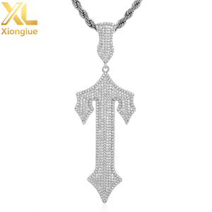 Collier personnalisé en cuivre et zircon avec pendentif épée et croix, style hip-hop, lettre T, pour hommes, vente en gros de bijoux fins - Product Image 2