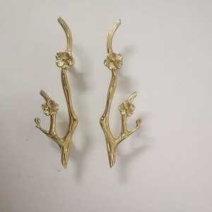 JAYA <span class=keywords><strong>Laiton</strong></span> forgé fleur de prunier branche meubles tiroir armoire porte armoire à vin bibliothèque armoires de cuisine meubles <span class=keywords><strong>poignées</strong></span> de porte - Product Image 5