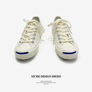 รองเท้าสเก็ตผ้าใบสีดำคลาสสิกลำลองสำหรับผู้ชายรองเท้ากีฬาของคู่รักรองเท้ากีฬาของผู้หญิง - Product Image 2