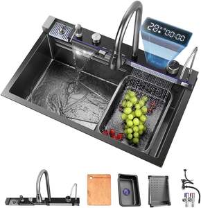 Lava-loica Em Aco Inoxidavel Venta al por mayor Fregadero de cocina negro Grifo extraíble Fregadero de <span class=keywords><strong>cascada</strong></span> Fregaderos de cocina individuales de apartamento moderno - Product Image 5