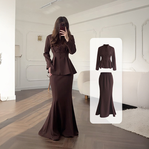 Elegante Conjunto de Traje de Manga Larga 100% Poliéster con Falda para Mujer, para Ocasiones Formales y de Negocios, Medio Oriente (Ramadán) - Product Image 1