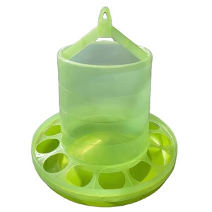 Alimentador de pollos automático verde espesado 12kg Cubo de alimentación de plástico PP de gran capacidad nueva condición para uso agrícola - Product Image 1