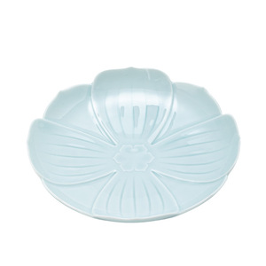 Petite assiette en porcelaine en forme de lotus de Fujian Wuxitang pour servir le thé, les collations, les fruits lors de mariages - Product Image 5