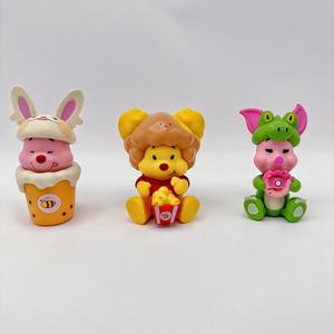 6 styles de figurines en PVC tendance et jouables (Poochie, Piglet, Eeyore) pour machine à griffes et ornements de poupées - Product Image 3