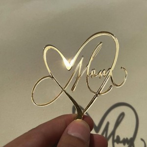 Décoration de gâteau personnalisée pour la fête des mères, en acrylique, sans support, pour une joyeuse fête des mères, avec décorations de cupcakes en forme de cœur - Product Image 5