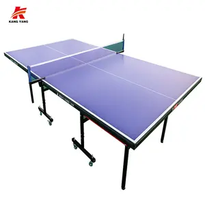 Pasokan produsen standar internasional dalam ruangan dapat bergerak ITTF meja Pingpong tenis meja dengan roda dapat dilipat dapat digerakkan