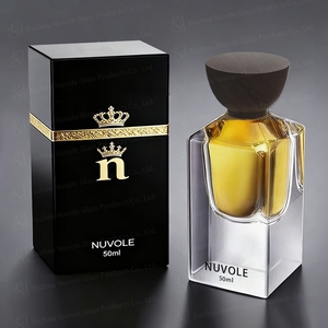 Nuova Collezione: Bottiglia di Profumo di Lusso Trasparente da 50ML, Flacone Spray in Vetro Quadrato con Confezione e Sacchetto di Carta - Product Image 2