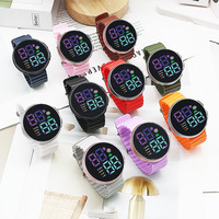 Montres rondes LED en gros d'usine, mode, femmes, étudiants, hommes, montres de sport, montres électroniques