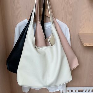 กระเป๋าโท้ทผู้หญิง สีชมพู นุ่ม จุของได้เยอะ พร้อมตัวล็อคแม่เหล็ก กระเป๋าสำหรับเดินทางทุกวัน - Product Image 5