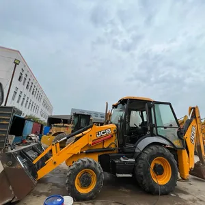 Chargeuse pelleteuse JCB 3CX à vendre matériel de construction jcb3cx original en bon état de fonctionnement chargeuses spécifications chargeur frontal d'occasion