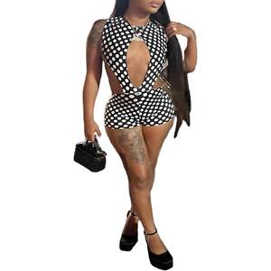 Ensemble Body et Short à Pois Personnalisé 2026, Style Halter Découpé Moulant, Tenue de Soirée Y2K pour Femme - Product Image 1