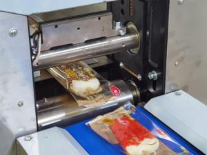 Doanh nghiệp nhỏ cho ăn tự động <span class=keywords><strong>Ice</strong></span> Cream <span class=keywords><strong>Ice</strong></span> Lolly Stick Popsicle máy đóng gói - Product Image 5