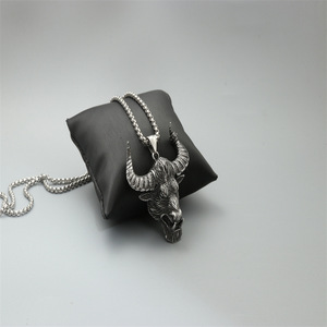 Collar con Colgante de Cabeza de Toro, Acero Inoxidable, Unisex, Joyería de Moda con Forma de Animal - Product Image 3