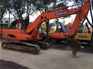 Excavatrice Doosan d'occasion Mini pelle DX225 à vendre Mini pelle d'occasion Doosan DH55 Digger Shanghai - Product Image 5