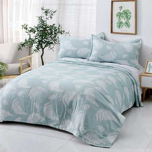 Custom Cotton Polyester Jacquard <strong>Bedspread</strong> Coverlet Quilt Set <strong>King</strong> &amp; Queen Size with Plant Pattern Cooling &amp; Inflatable Features - Product Image 3
