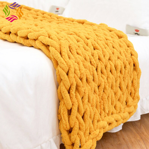 Chine Fabricant Vente en gros Prix de fil épais <span class=keywords><strong>Pas</strong></span> <span class=keywords><strong>cher</strong></span> Polyester <span class=keywords><strong>Chenille</strong></span> Gros fil pour couverture à tricoter à la main - Product Image 6