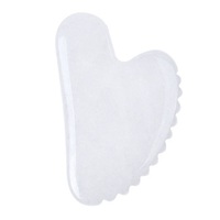Outil de massage et de lifting personnalisable avec logo, en pierre de beauté, planche Guasha en forme de cœur avec dents latérales, masseur Gua Sha en quartz rose et jade