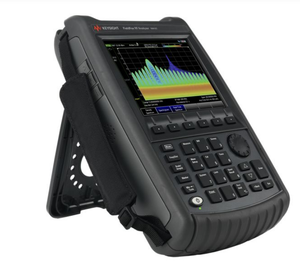 Analyseur RF portable Keysight N9912C FieldFox, analyseur de spectre jusqu'à 10 GHz, analyseur de réseau et plus encore - Product Image 2