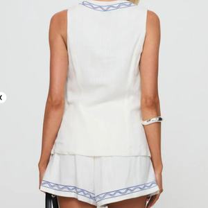 Conjunto de Lino Casual Bordado para Mujer, Dos Piezas, Estilo Nuevo, Top sin Mangas y Pantalones Cortos, Sexy, Color Sólido, Venta Caliente OEM - Product Image 4