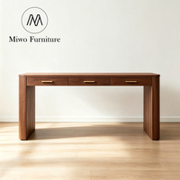 Bureau d'écriture en placage de chêne noir avec 3 tiroirs de rangement, bureau en bois moderne pour le bureau à domicile avec poignées en métal laiton