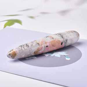 Venta al por Mayor Directa de Fábrica de Varita de Masaje Guasha de Rodonita Natural en Forma de Barra Recta para Defensa Personal Femenina - Product Image 2