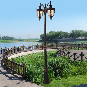 Lámpara Solar de Jardín, Poste de Luz LED de Plástico para Exteriores, Resistente al Agua IP65, 4100K Blanco Neutro, Tamaño Grande, Independiente, con Sensor de Movimiento - Product Image 1