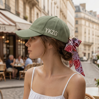 Casquette de baseball unisexe rose en tissu Oxford Dobby 5 panneaux 100 % coton avec logo personnalisé, ruban floral en forme de feuille et nœud papillon pour l'été et les vacances à la plage