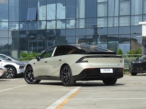 <strong>XPENG</strong> P7+ 2025 Ultra Long Range Max: 685KM CLTC, 230kW Motor, 5.9s 0-100, 800V SiC Platform, Flagship Electric Liftback - Product Image 3