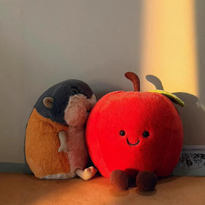 Peluche de Gato Jelly Apple Lemmings con Relleno de Algodón PP, de Yuan Ying - Product Image 1