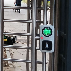 Les tourniquets de pleine taille sont pour des entrées n'importe où où vous avez besoin d'un niveau élevé de sécurité sans surveillance habitée. - Product Image 6