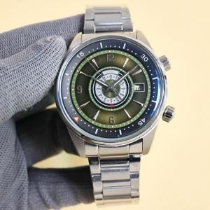 นาฬิกาข้อมือผู้ชายกันน้ำอเนกประสงค์สุดหรู ดีไซน์ใหม่ - นาฬิกาข้อมือระบบออโตเมติกสุดหรูสำหรับผู้ชาย - Product Image 1