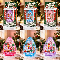 Jouet anti-stress transparent en forme de goutte d'eau, modèle Rêve de Noël, avec breloques Père Noël/Bonhomme de neige/Homme en pain d'épices, pour les 8-13 ans