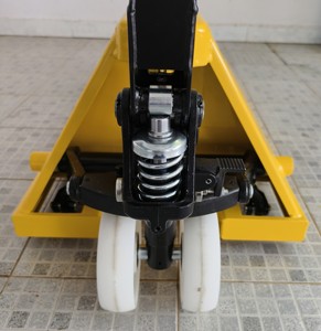 Transpalette manuel modèle Premium 2.5T Capacité de charge Chariots élévateurs manuels fabriqués au Vietnam avec 12 mois de garantie - Product Image 4