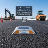 Borne de signalisation routière solaire en aluminium robuste de 20 tonnes, étanche IP68, alimentée par l'énergie solaire, pour ports, aéroports et entrepôts