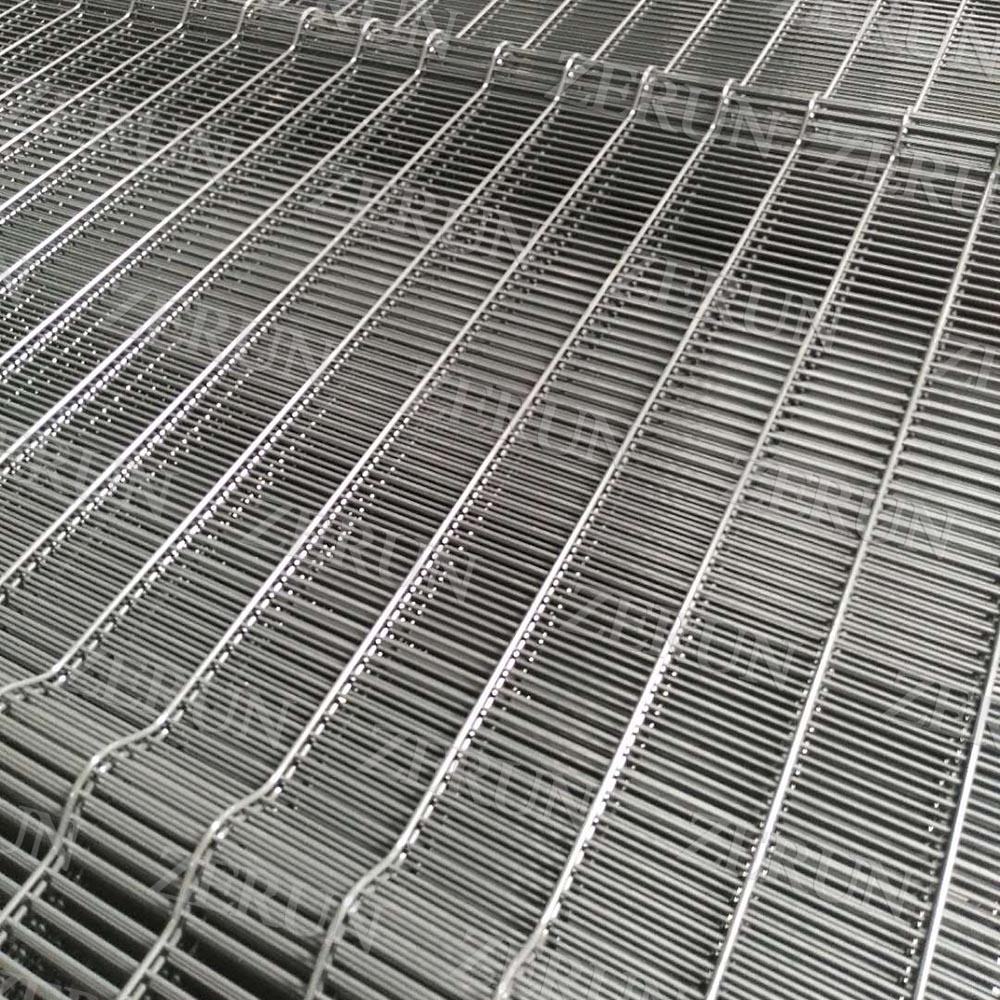 สีเทาเข้ม